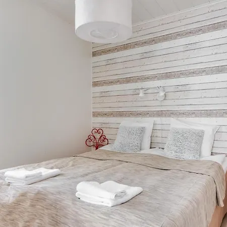 Rantakallan Hongisto Huoneistot 公寓 *