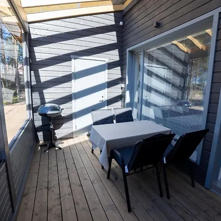 Rantakallan Hongisto Huoneistot * 卡拉约基